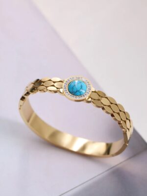 saturn-blue-stone-gold-cuff