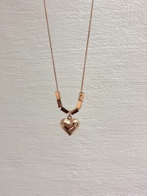 arine-bold-heart-rosegold-necklace