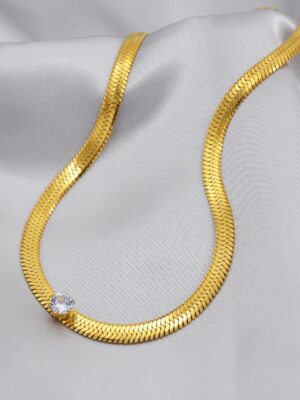 solo-diamond-snake-necklace