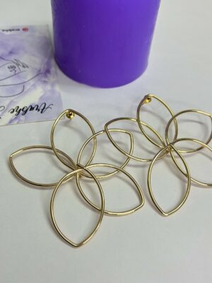 statement-big-flower-gold-earrings