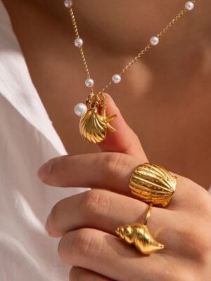 zunie-shell-star-pearl-necklace