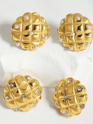 guni-check-gold-studs