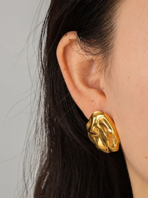 cami-bold-statement-earrings