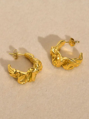 breeze-twisted-gold-hoops
