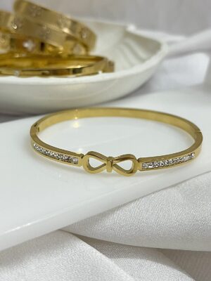 infinity-love-gold-cuff