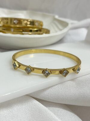 toisha-diamond-cuff
