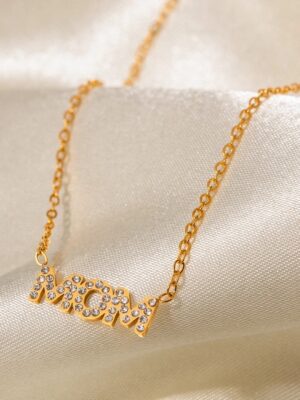 mon-diamond-gold-necklace