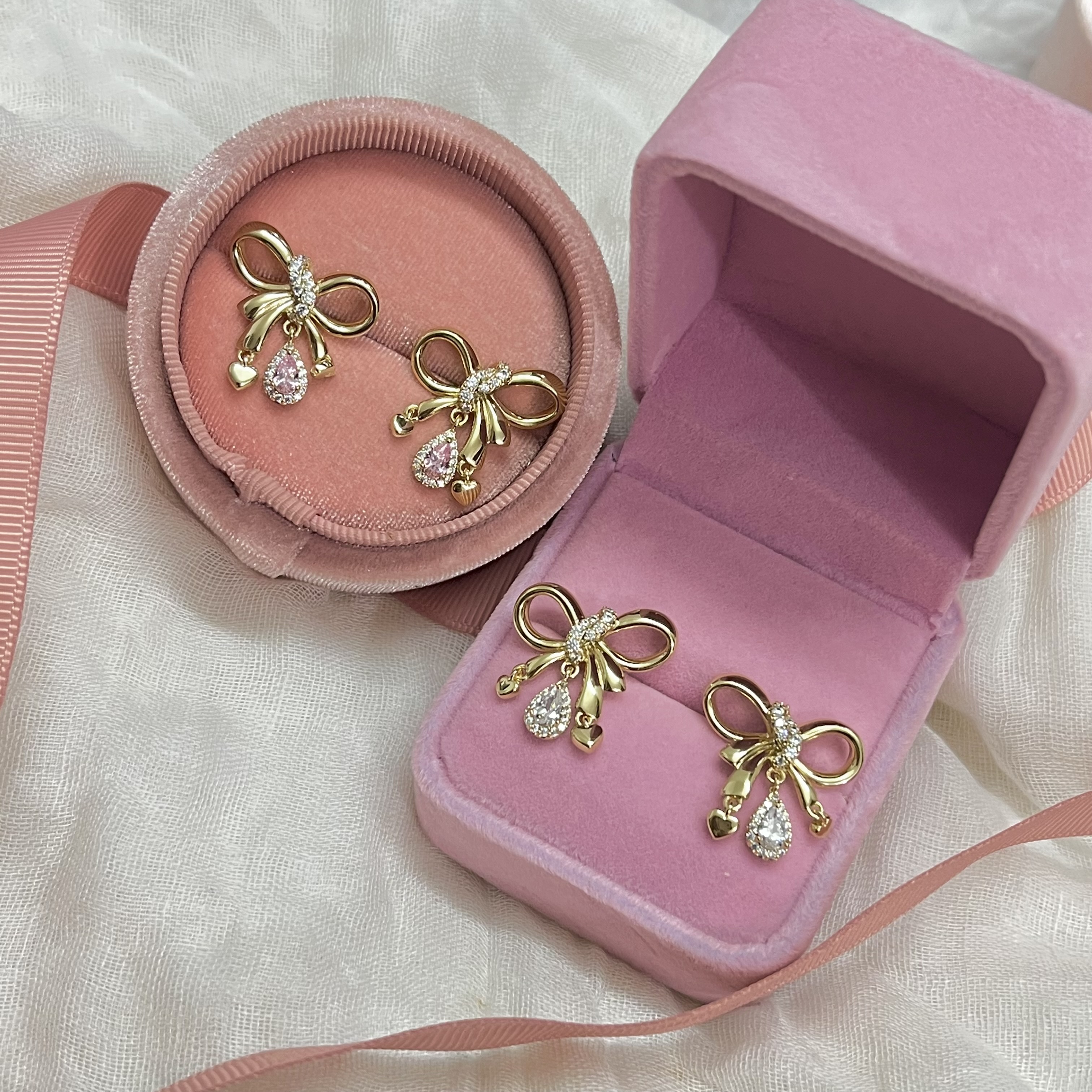 vijaya-cute-bow-earrings