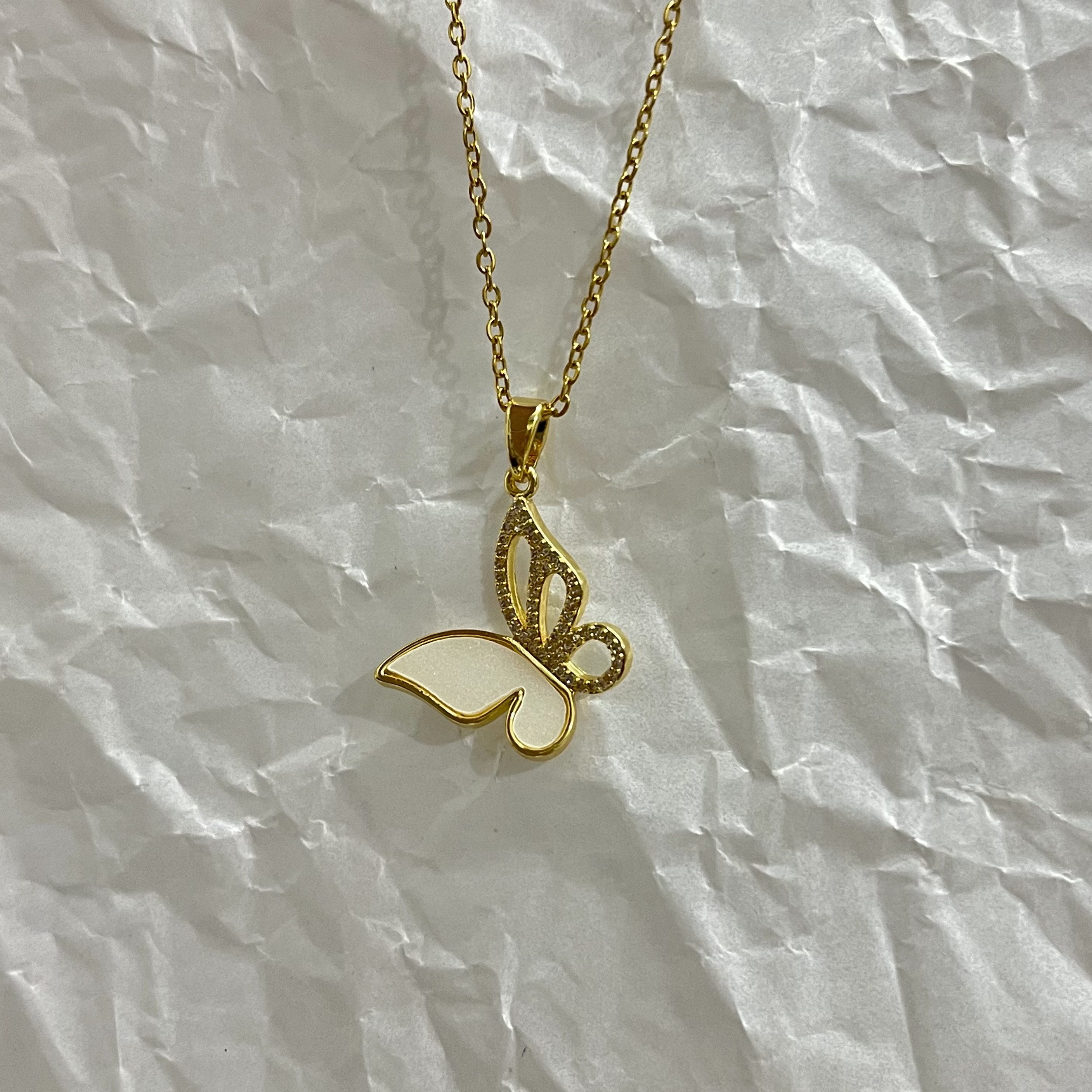 morning-white-butterfly-necklaces